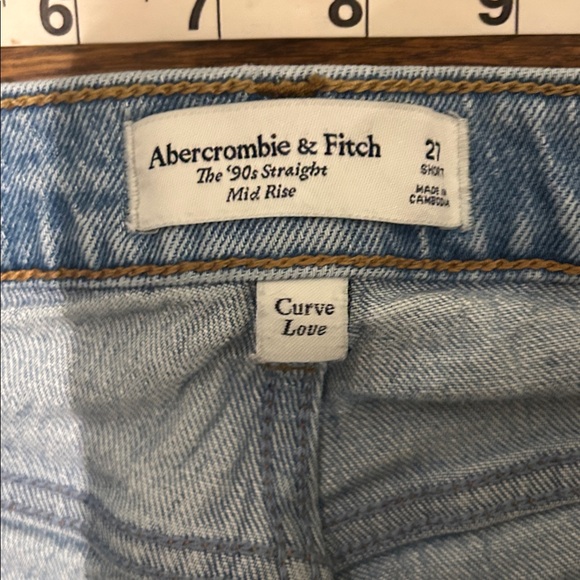 Abercrombie & Fitch the 90s Straight Mid-rise Jeans size 27 short raw hem - Picture 7 of 9